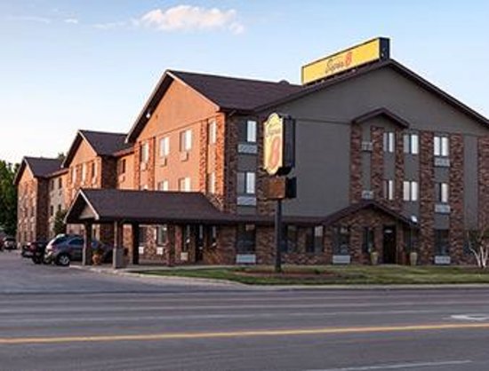 Super 8 by Wyndham Sioux Falls/41st Street