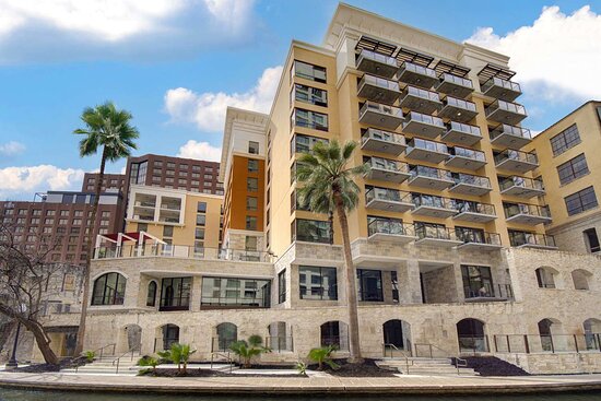 Hampton Inn & Suites San Antonio Riverwalk