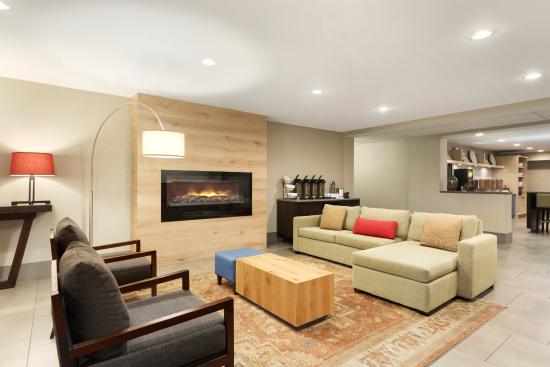 Country Inn & Suites by Radisson, Cedar Rapids Airport, IA