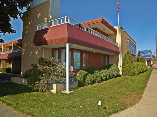 Travelodge by Wyndham Kalispell