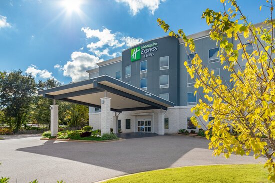 Holiday Inn Express & Suites Memphis Arpt Elvis Presley Blvd By IHG