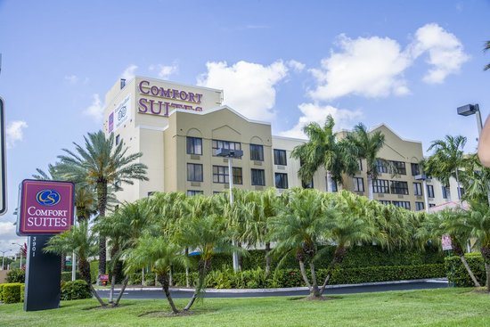Comfort Suites