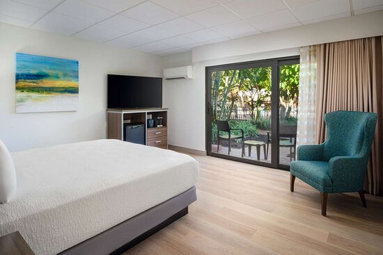 Best Western Naples Inn & Suites