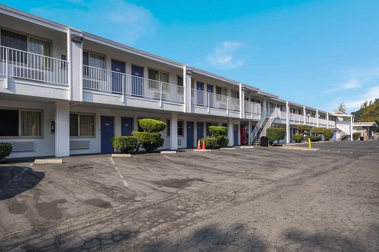 Motel 6 Concord, CA