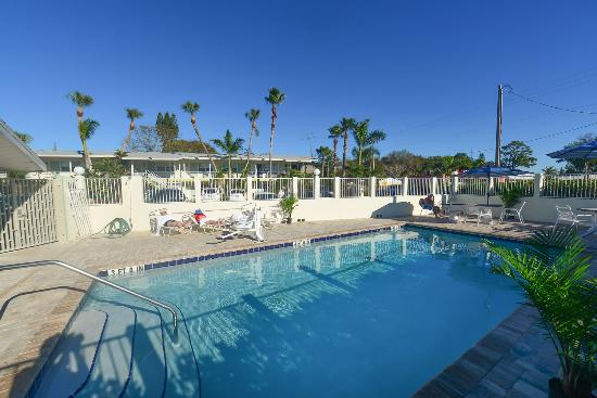 Regency Inn & Suites