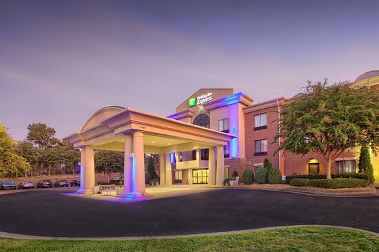 Holiday Inn Express & Suites Raleigh North - Wake Forest by IHG