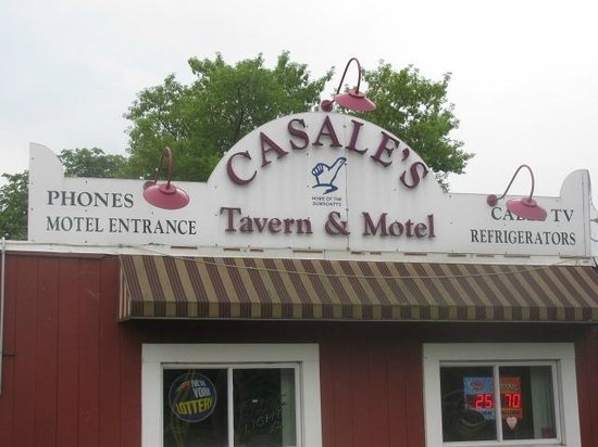 Casale's Tavern & Motel