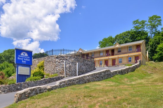 Americas Best Value Inn-Danbury