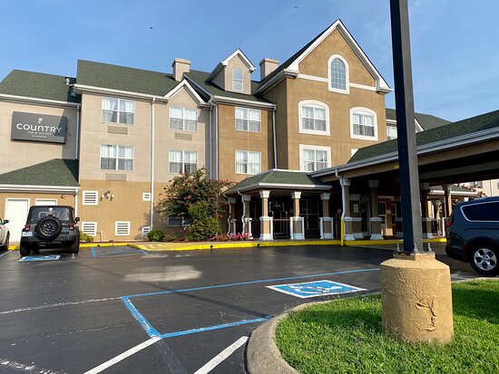 Country Inn & Suites by Radisson, Nashville Airport East, TN