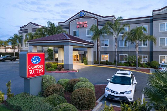 Comfort Suites Fresno River Park