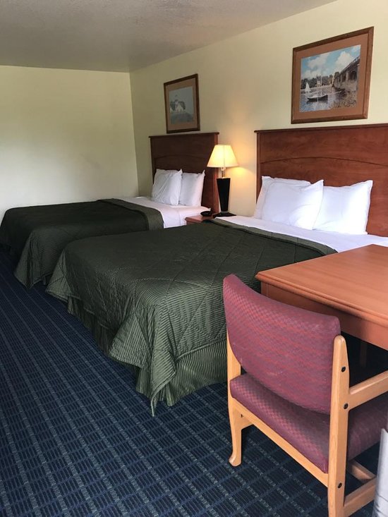 Super 8 by Wyndham Vancouver East