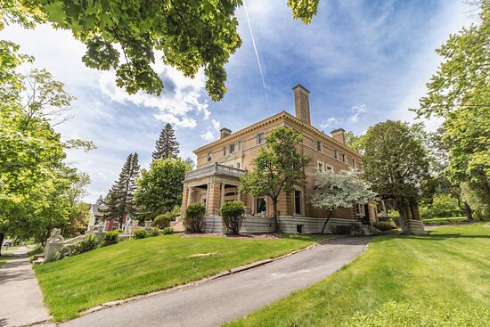 Historic Cotton Mansion | Boutique Collection by Heirloom
