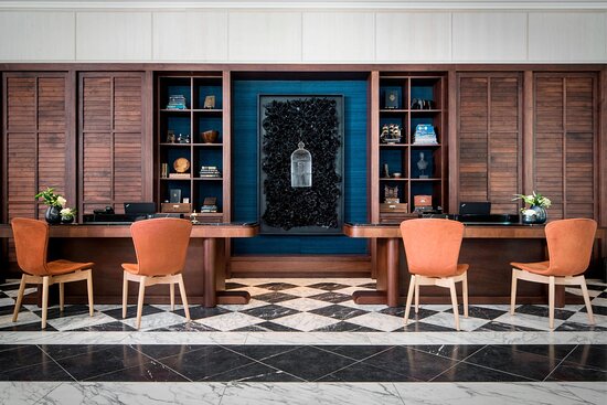 Perry Lane Hotel, A Luxury Collection Hotel