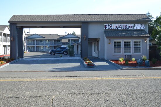 Fairview Inn And Suites