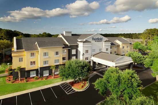Fairfield Inn & Suites Charleston North/University Area