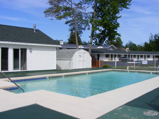 Starlite Budget Inns