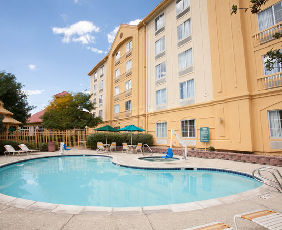 La Quinta Inn & Suites by Wyndham Denver Southwest Lakewood