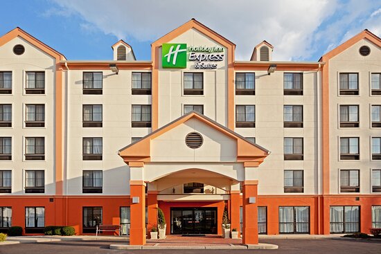 Holiday Inn Express & Suites Meadowlands Area By IHG