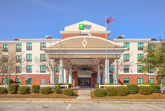 Holiday Inn Express & Suites Gulf Shores By IHG