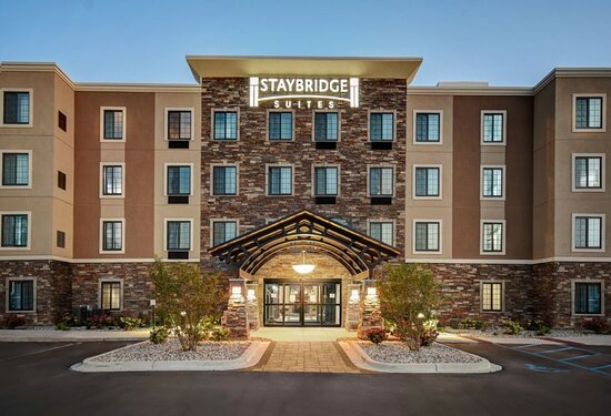 Staybridge Suites Southgate - Detroit Area by IHG