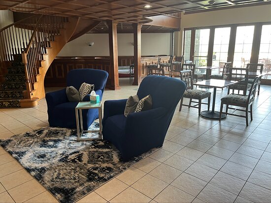 Host Inn All Suites Hotel
