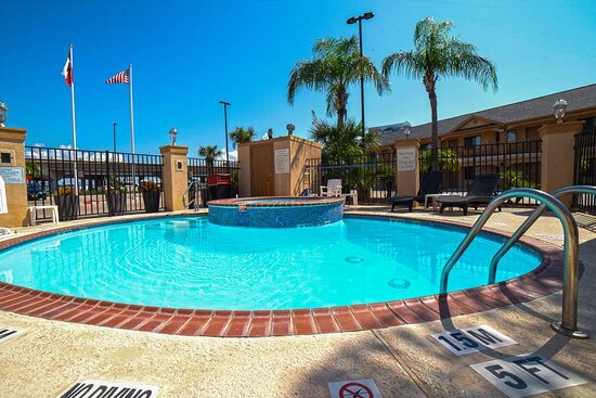 Econo Lodge Inn & Suites - Corpus Christi