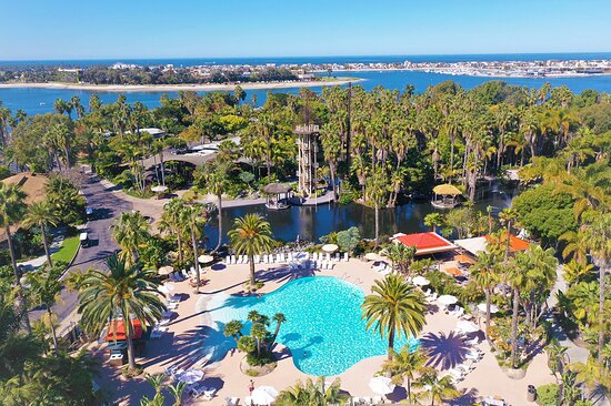 Paradise Point Resort & Spa