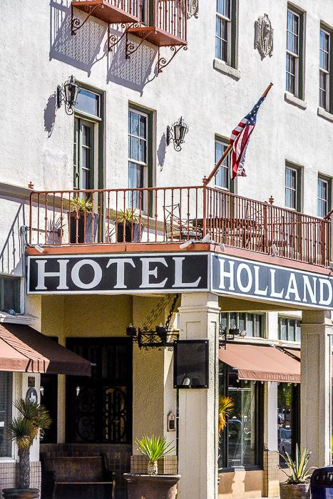 Holland Hotel