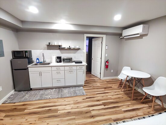 The Vermont Suites