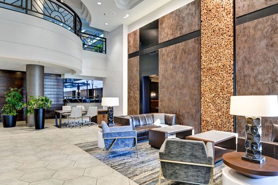 Embassy Suites by Hilton Minneapolis Airport