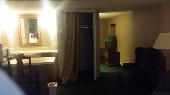 Seasons Inn