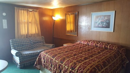 Evergreen Motel