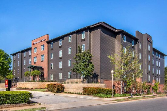 Clarion Inn & Suites