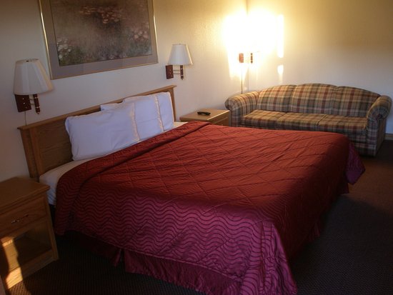Executive Inn