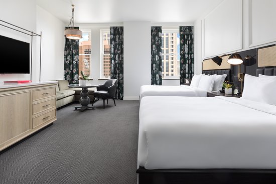 The Candler Hotel Atlanta, Curio Collection by Hilton
