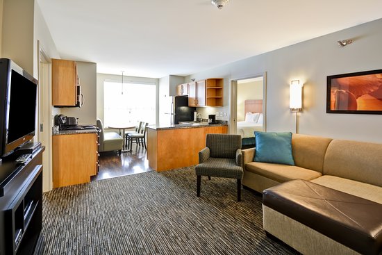 Hyatt House Chicago/Naperville/Warrenville