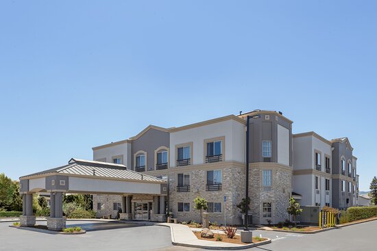 Holiday Inn Express & Suites San Jose-morgan Hill by IHG