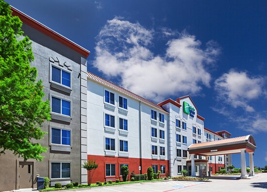 Holiday Inn Express & Suites Dallas Lewisville by IHG