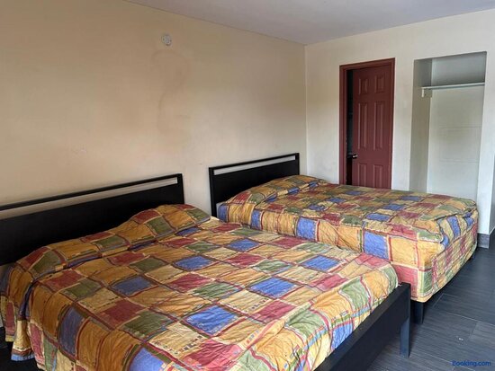 Slumberland Motel