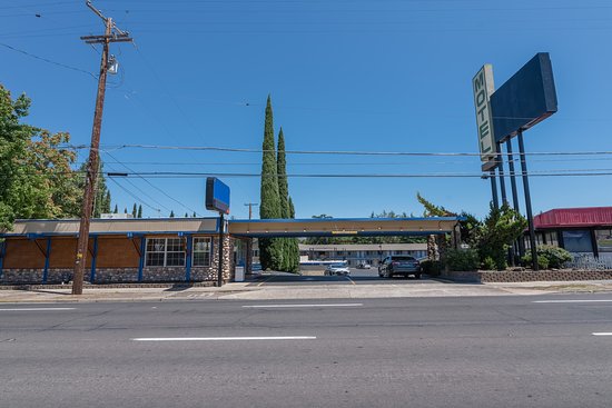 OYO Hotel Medford North OR