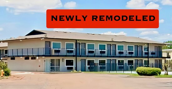 Studio City Suites, a Travelodge by Wyndham