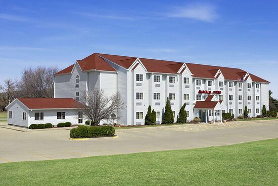 Ramada Limited by Wyndham, Bloomington I-55 & I-74 IL