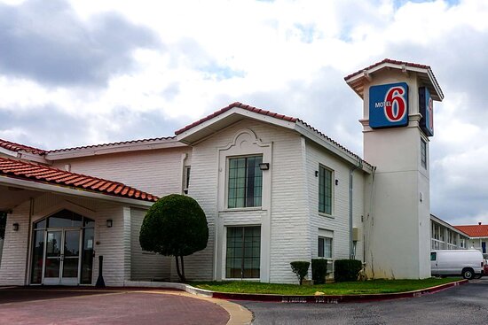 Motel 6 Euless DFW West