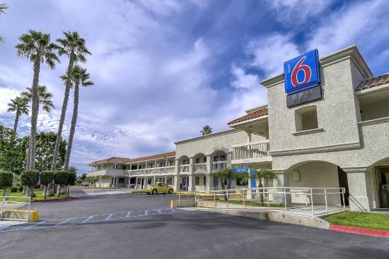 Motel 6 Carlsbad Beach