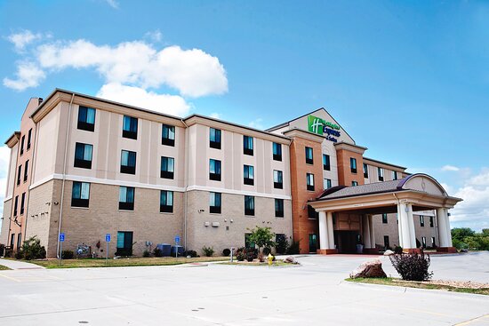 Holiday Inn Express & Suites Urbandale Des Moines By IHG