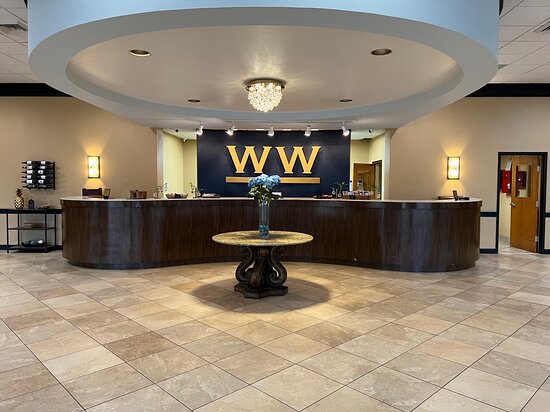 Historic Whispering Woods Hotel & Conference Center