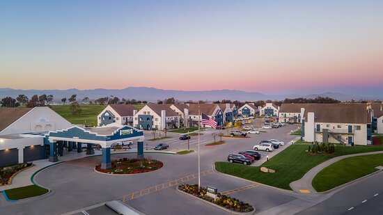 Staybridge Suites Oxnard - River Ridge