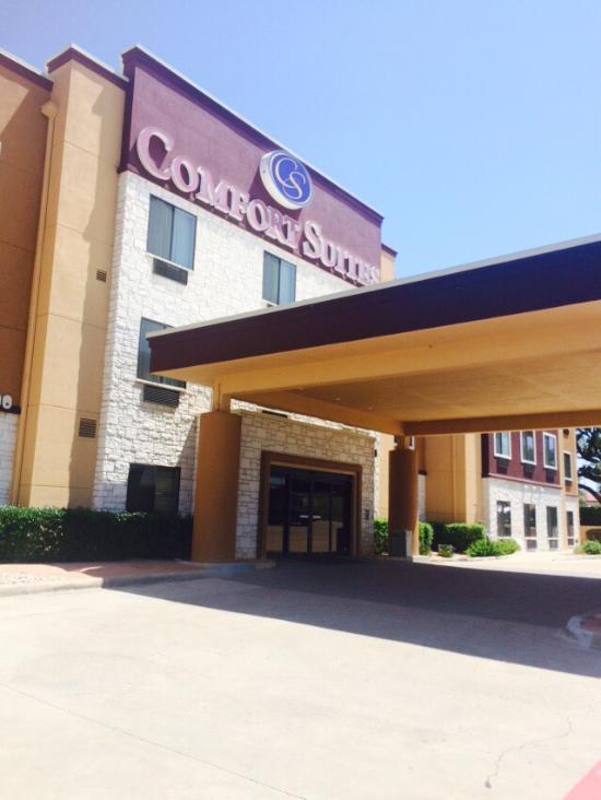 Comfort Suites