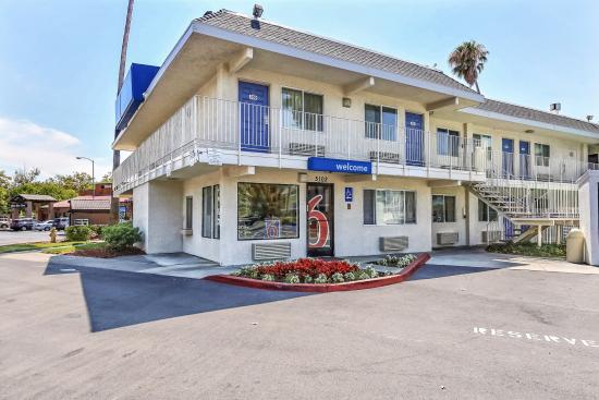 Motel 6 Pleasanton