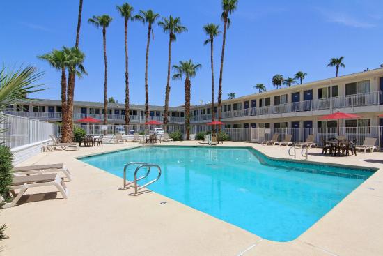 Motel 6 Old Town Scottsdale / Fashion Square